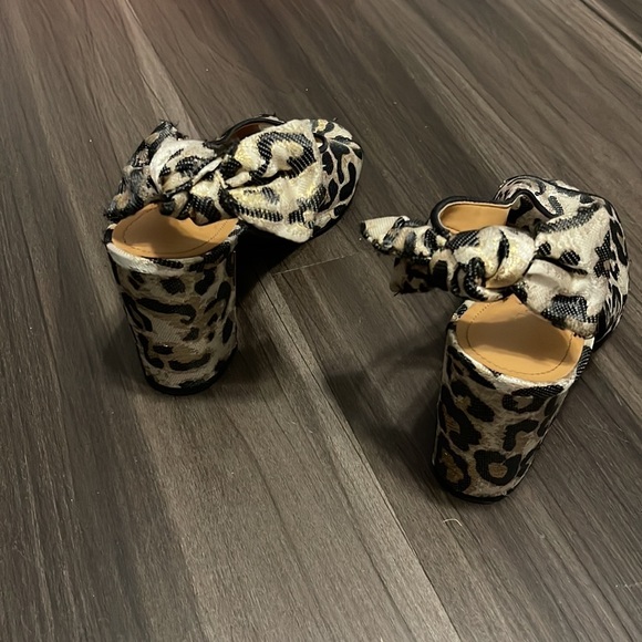 Heels in good condition - Picture 1 of 4